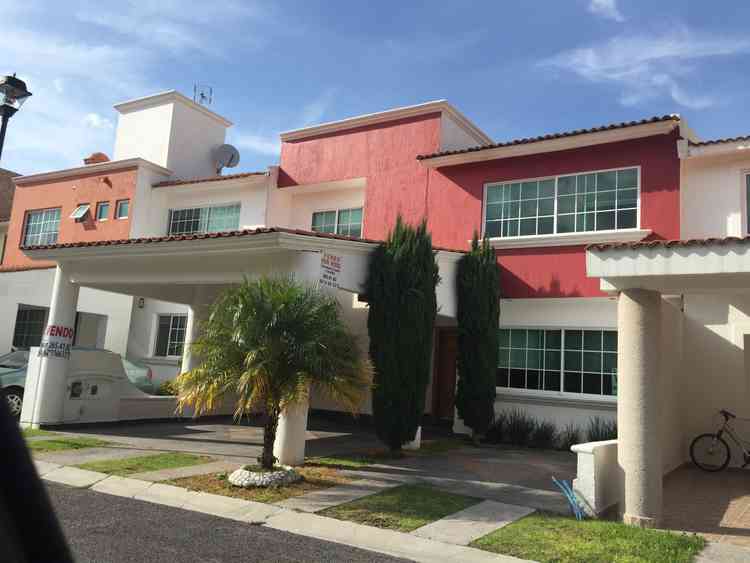 casa en venta boulevard centro sur centro sur queretaro queretaro pBOc4bQ